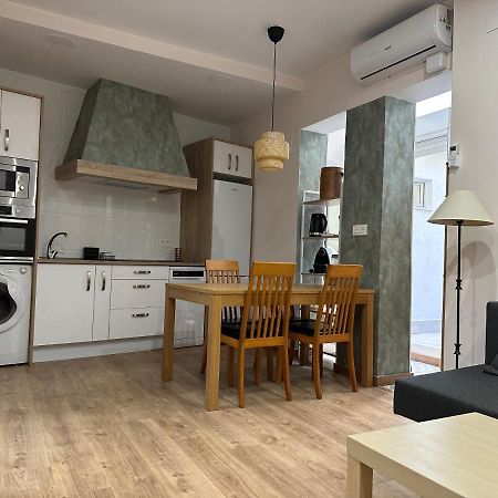 Dos Torres Tenor Gayarre - Encanto Con Balcon Interior Zaragoza Eksteriør billede